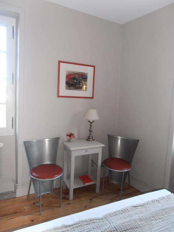 Le Seminaire Bed and Breakfast Roussas Exteriör bild