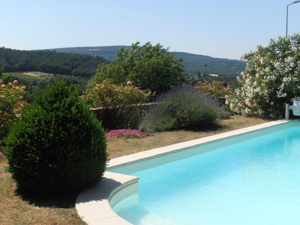 Le Seminaire Bed and Breakfast Roussas Exteriör bild