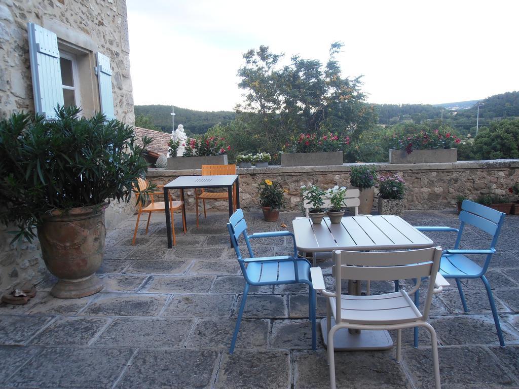 Le Seminaire Bed and Breakfast Roussas Exteriör bild