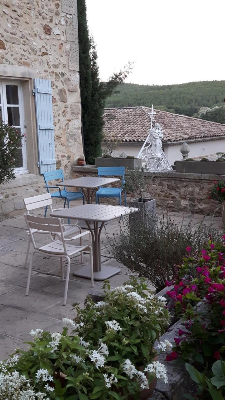 Le Seminaire Bed and Breakfast Roussas Exteriör bild